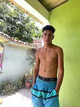 Snapshot of twinks_28 chatting on February 12, 2026, 5:56 pm twinks 28 online show from February 12, 2026, 5:56 pm