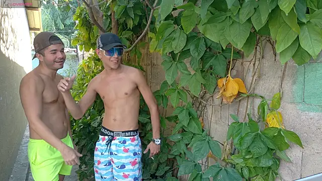 twinks 28 online show from December 15, 2025, 6:25 pm