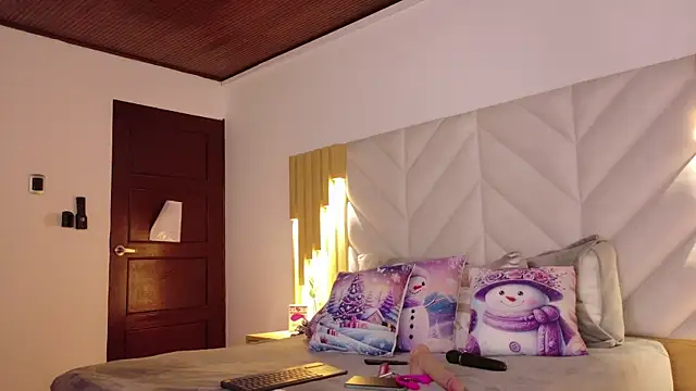 Anaise latif online show from November 22, 2025, 11:42 am