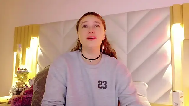 Snapshot of Anaise_latif chatting on March 27, 2026, 11:38 pm Anaise latif online show from March 27, 2026, 11:38 pm