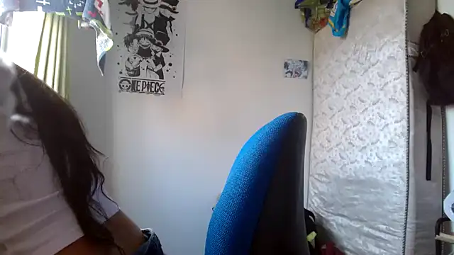 Snapshot of Escarcha-blue chatting on November 23, 2025, 9:03 pm Escarcha-blue online show from November 23, 2025, 9:03 pm