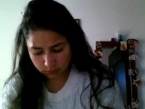 Snapshot of Escarcha-blue chatting on March 9, 2025, 11:03 pm Escarcha-blue online show from March 9, 2025, 11:03 pm