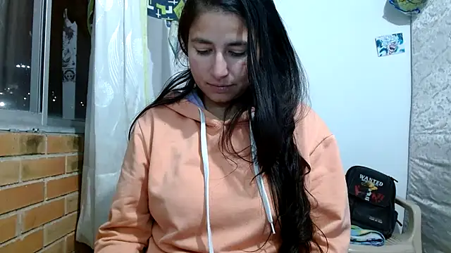 Snapshot of Escarcha-blue chatting on November 9, 2025, 11:20 pm Escarcha-blue online show from November 9, 2025, 11:20 pm