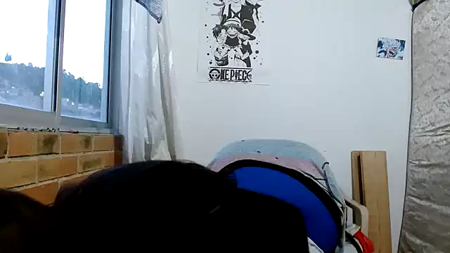 Snapshot of Escarcha-blue chatting on September 9, 2025, 11:03 pm Escarcha-blue online show from September 9, 2025, 11:03 pm