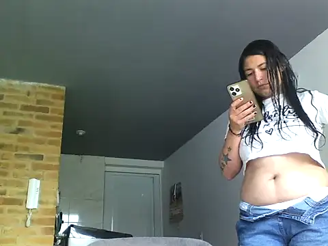 Snapshot of Escarcha-blue chatting on March 13, 2025, 1:50 pm Escarcha-blue online show from March 13, 2025, 1:50 pm