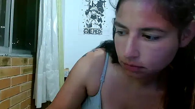 Snapshot of Escarcha-blue chatting on November 18, 2025, 12:48 am Escarcha-blue online show from November 18, 2025, 12:48 am