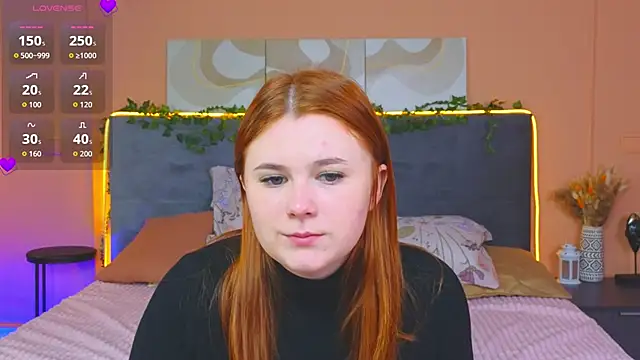 Snapshot of Eva_Starlight chatting on October 12, 2025, 4:14 am Eva Starlight online show from October 12, 2025, 4:14 am