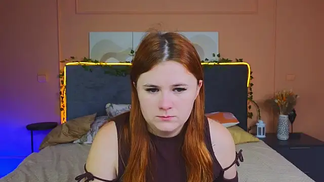 Snapshot of Eva_Starlight chatting on November 16, 2025, 4:17 am Eva Starlight online show from November 16, 2025, 4:17 am