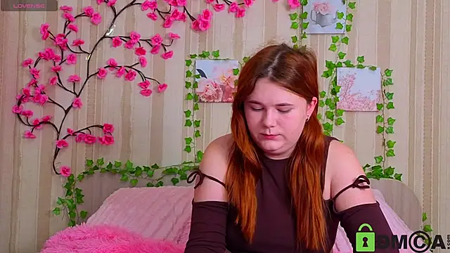 Snapshot of Eva_Starlight chatting on May 7, 2026, 5:55 am Eva Starlight online show from May 7, 2026, 5:55 am