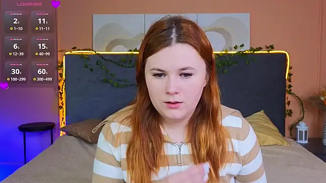 Snapshot of Eva_Starlight chatting on November 20, 2025, 4:13 am Eva Starlight online show from November 20, 2025, 4:13 am