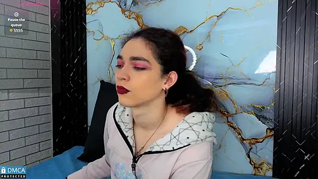 MaeveKuro online show from December 22, 2025, 3:06 am