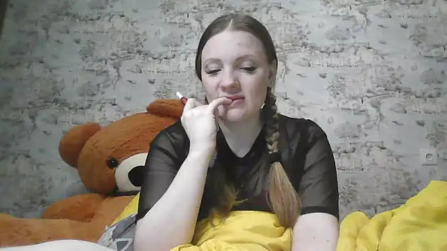 Eveline May online show from March 21, 2025, 6:18 pm