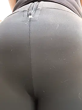 Snapshot of roxanasexy2025 chatting on March 15, 2026, 4:03 pm roxanasexy2025 online show from March 15, 2026, 4:03 pm