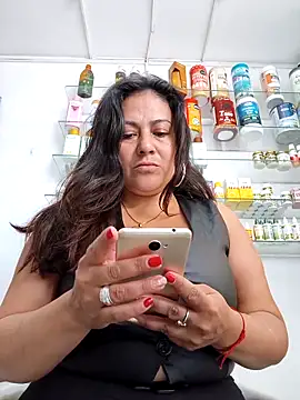 Snapshot of roxanasexy2025 chatting on March 4, 2026, 3:20 pm roxanasexy2025 online show from March 4, 2026, 3:20 pm