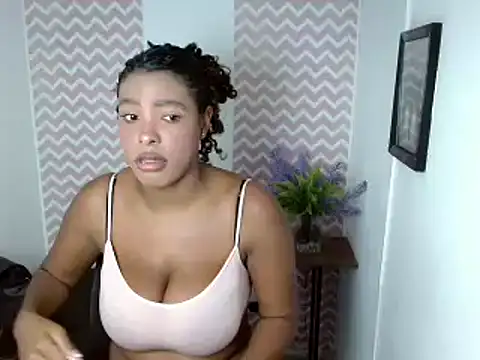 Snapshot of dayanacarson chatting on July 11, 2026, 5:57 pm dayanacarson online show from July 11, 2026, 5:57 pm