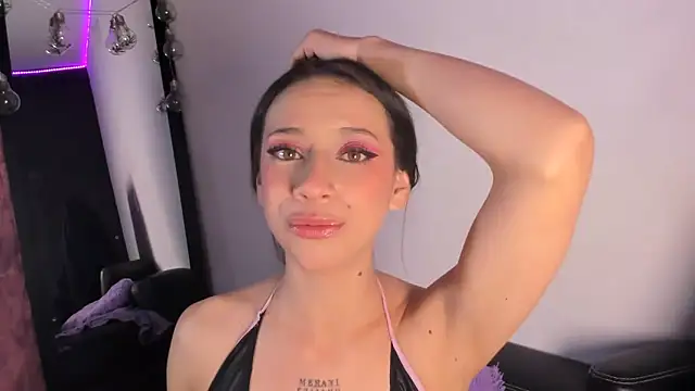 zephyra-angels online show from March 30, 2026, 3:08 am