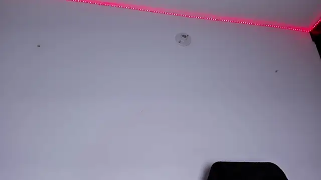 zephyra-angels online show from March 14, 2026, 2:06 am