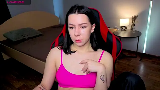 meganluss online show from May 8, 2026, 2:59 am