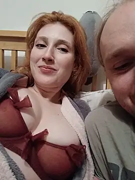 MiaM00 online show from May 29, 2026, 9:10 pm