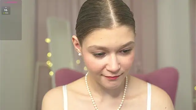 Kelly Ember online show from October 10, 2025, 2:51 pm