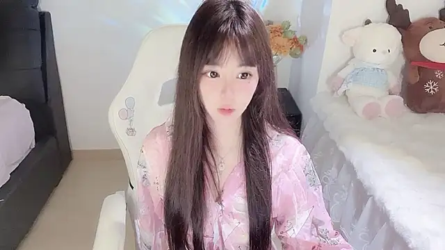 Milla-z online show from September 15, 2025, 11:21 am