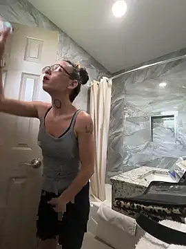 JerseyGem online show from October 19, 2025, 8:33 pm