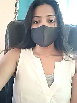 Snapshot of CRAZY__BITE chatting on April 21, 2026, 10:55 am CRAZY BITE online show from April 21, 2026, 10:55 am