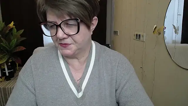 AurikaGrannies online show from February 26, 2025, 2:27 pm