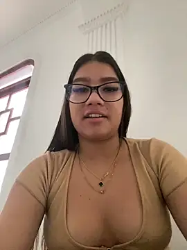 Snapshot of yousweet-Scarett chatting on October 8, 2025, 6:19 pm yousweet-Scarett online show from October 8, 2025, 6:19 pm
