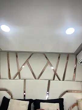 Madisson-Rivas online show from April 2, 2026, 7:42 pm