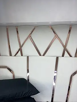 Madisson-Rivas online show from April 9, 2026, 7:53 pm