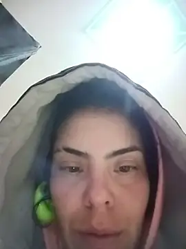 Snapshot of Ali3Martin chatting on February 14, 2026, 2:06 pm Ali3Martin online show from February 14, 2026, 2:06 pm