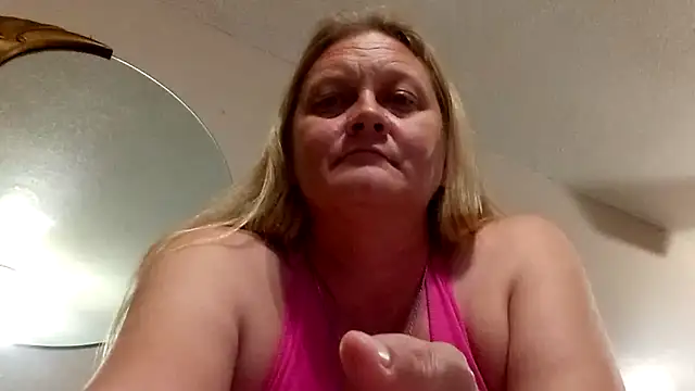 wetnwildforyou online show from November 25, 2025, 2:56 am