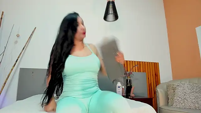 SeleneLujan online show from May 27, 2026, 1:04 am