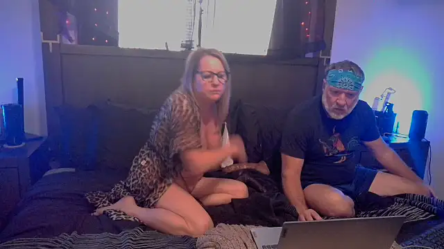 Snapshot of Kat-Licious chatting on September 9, 2025, 8:51 pm Kat-Licious online show from September 9, 2025, 8:51 pm