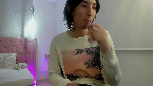 loverisu-coral online show from February 21, 2026, 11:29 pm