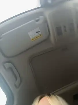 sluttypumpkin online show from November 11, 2025, 9:31 pm