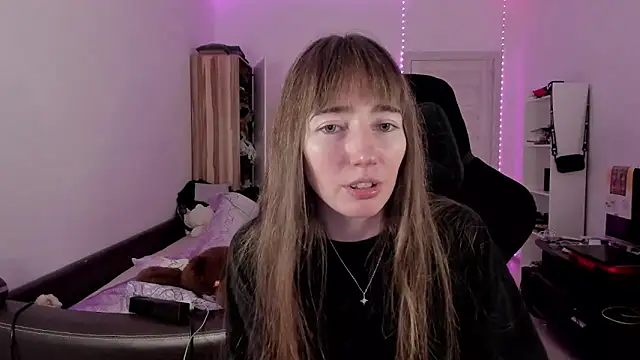 Snapshot of bekkawell chatting on September 17, 2025, 4:42 pm bekkawell online show from September 17, 2025, 4:42 pm