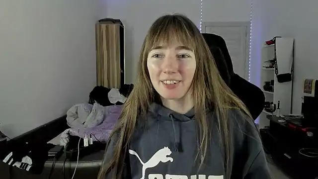 Snapshot of bekkawell chatting on September 20, 2025, 5:18 pm bekkawell online show from September 20, 2025, 5:18 pm