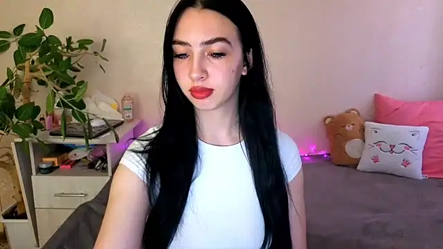 Snapshot of WildKittenX_ chatting on May 24, 2026, 5:07 am WildKittenX online show from May 24, 2026, 5:07 am