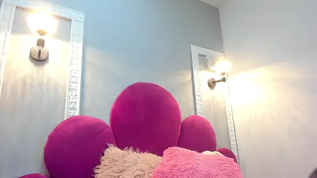 Snapshot of Bonniie_22 chatting on April 7, 2026, 7:59 pm Bonniie 22 online show from April 7, 2026, 7:59 pm