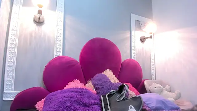 Snapshot of Bonniie_22 chatting on April 9, 2026, 7:20 pm Bonniie 22 online show from April 9, 2026, 7:20 pm