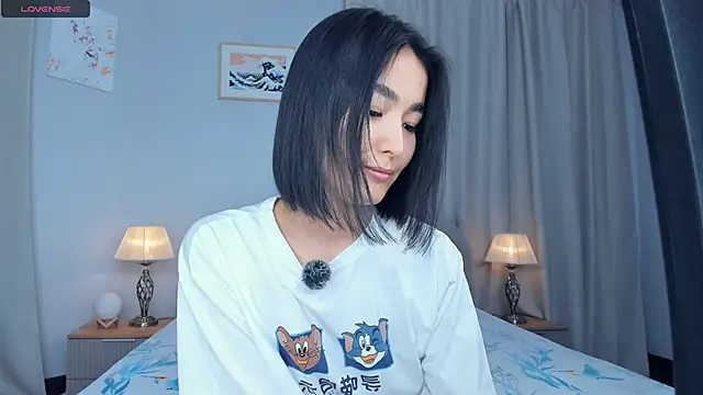 RanelDiva online show from November 19, 2025, 7:19 am