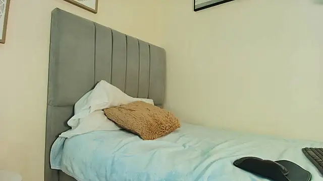 Snapshot of mary_cute9 chatting on April 3, 2026, 11:49 am mary cute9 online show from April 3, 2026, 11:49 am