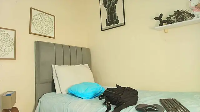 Snapshot of mary_cute9 chatting on March 4, 2026, 12:13 pm mary cute9 online show from March 4, 2026, 12:13 pm