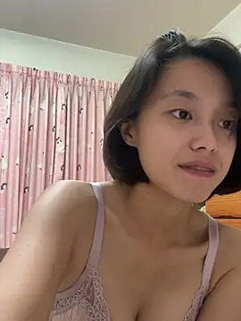 Snapshot of ladypaggy chatting on April 15, 2026, 3:16 pm ladypaggy online show from April 15, 2026, 3:16 pm