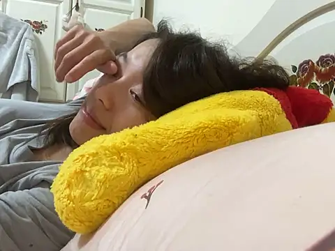 ladypaggy online show from March 15, 2025, 3:37 pm