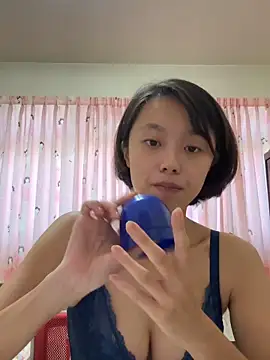 Snapshot of ladypaggy chatting on March 2, 2026, 5:41 am ladypaggy online show from March 2, 2026, 5:41 am