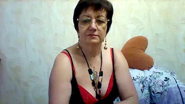 Snapshot of Lota5821 chatting on March 18, 2025, 11:11 am Lota5821 online show from March 18, 2025, 11:11 am