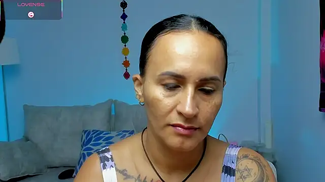 Snapshot of Sara_Charmy chatting on April 25, 2026, 10:40 am Sara Charmy online show from April 25, 2026, 10:40 am